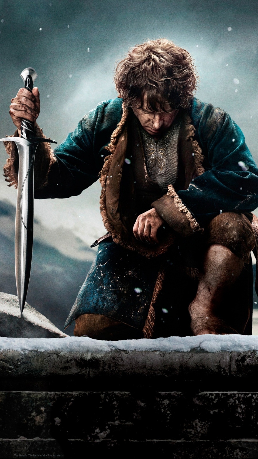 Bilbo Baggins Kneeling